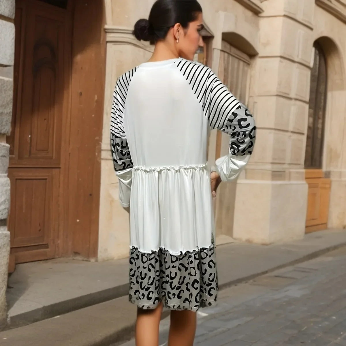 Women’s Long Sleeve Christmas Stripe Dress - Midi