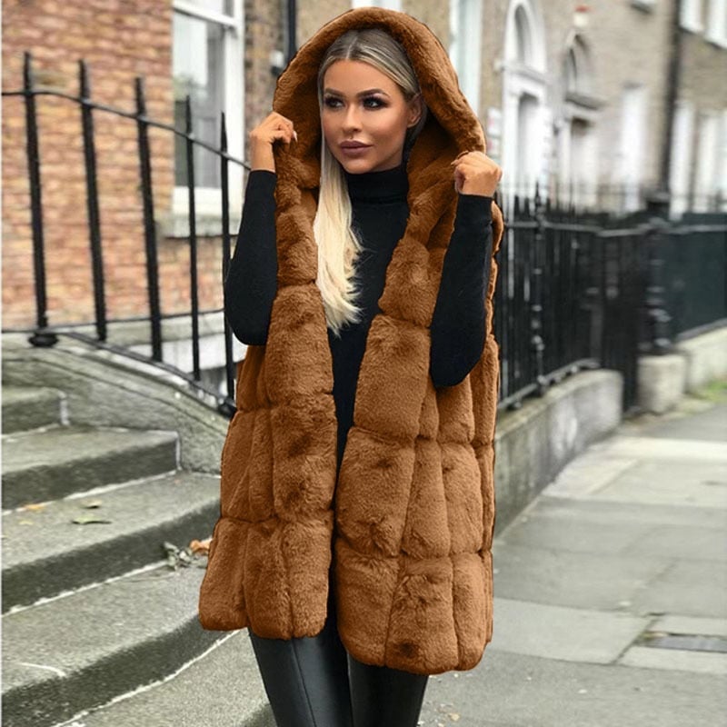 Women's Teddy Vest - Warm Sleeveless Gilet for Cool Days