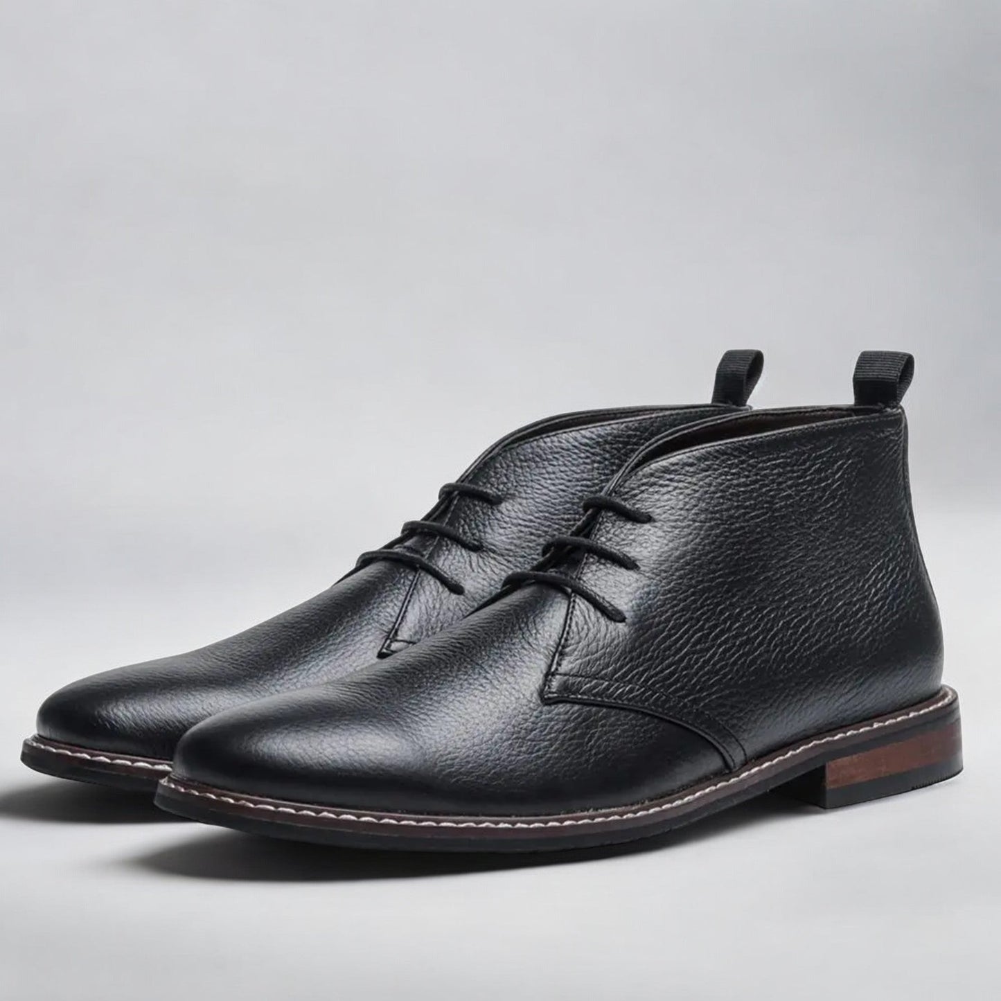 Leather Chukka Boots – Timeless Men’s Style
