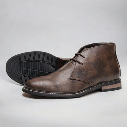 Leather Chukka Boots – Timeless Men’s Style