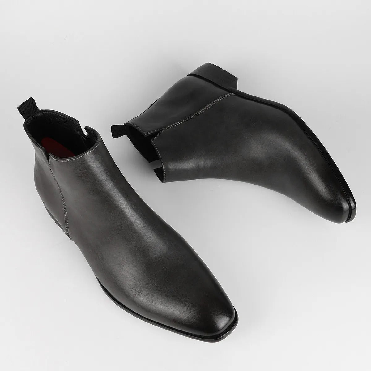 Vintage Leather Men’s Ankle Boots – Classic Appeal