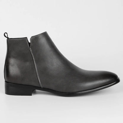Vintage Leather Men’s Ankle Boots – Classic Appeal