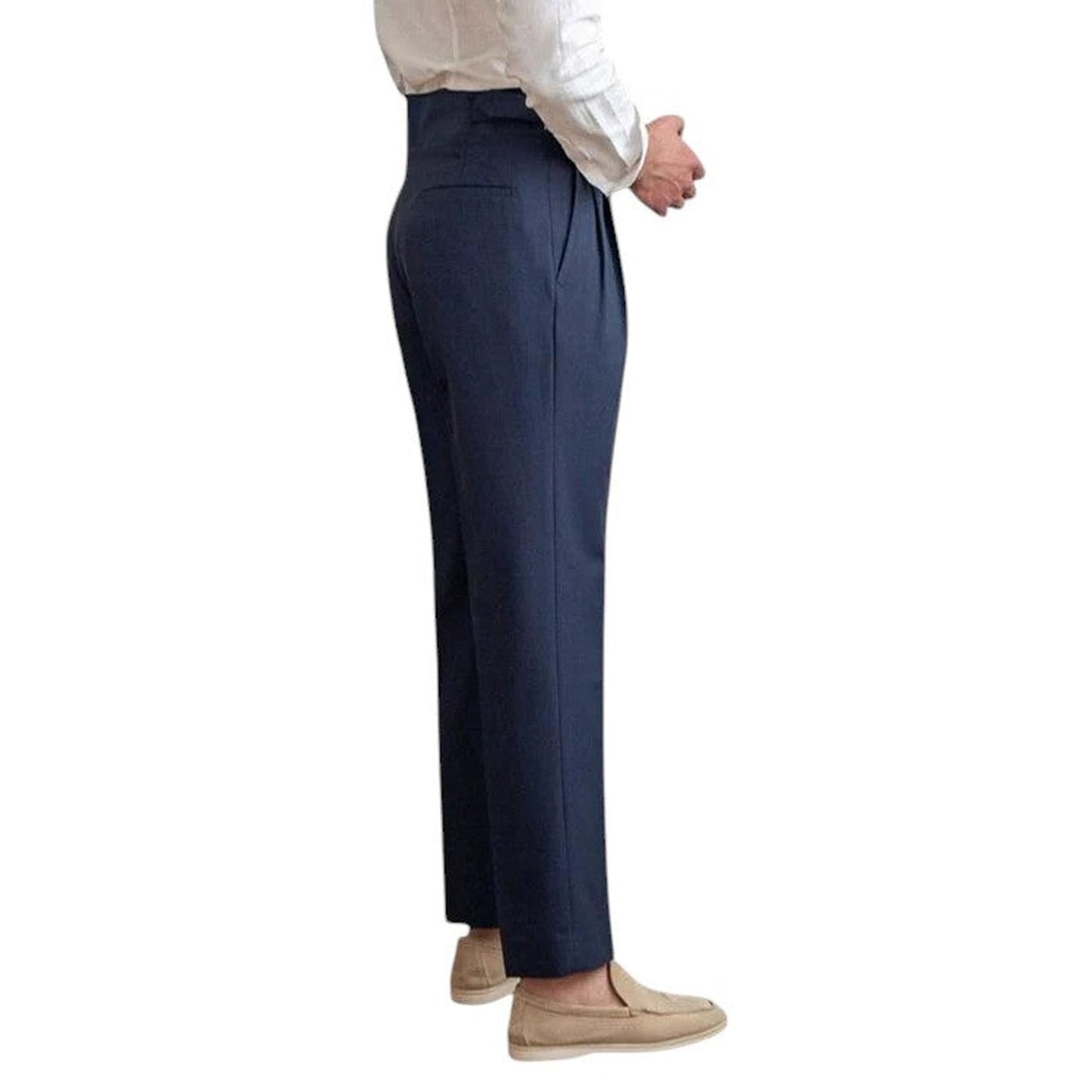 Men’s formal trousers – high-waisted with pleated front and classic fit