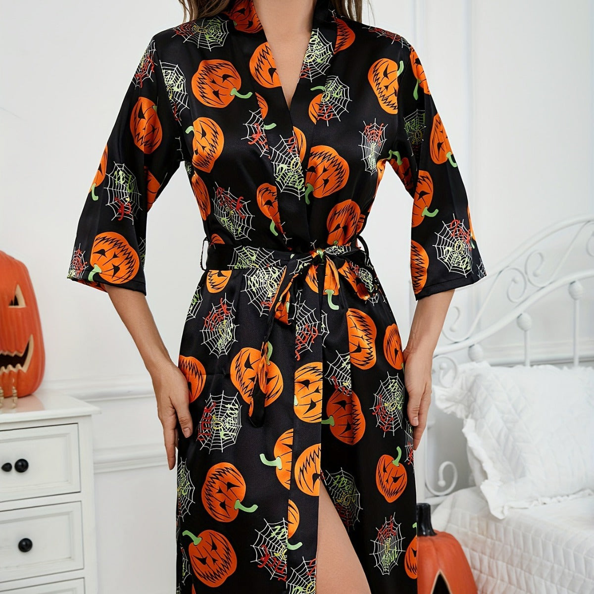 Women’s pumpkin print halloween robe - spooky costume design