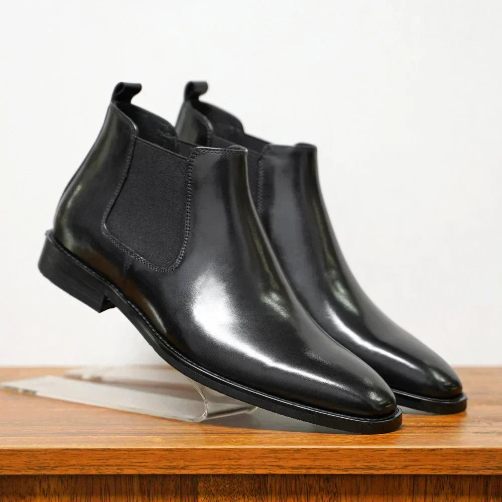 Black Men’s Chelsea Boots – Timeless Staple