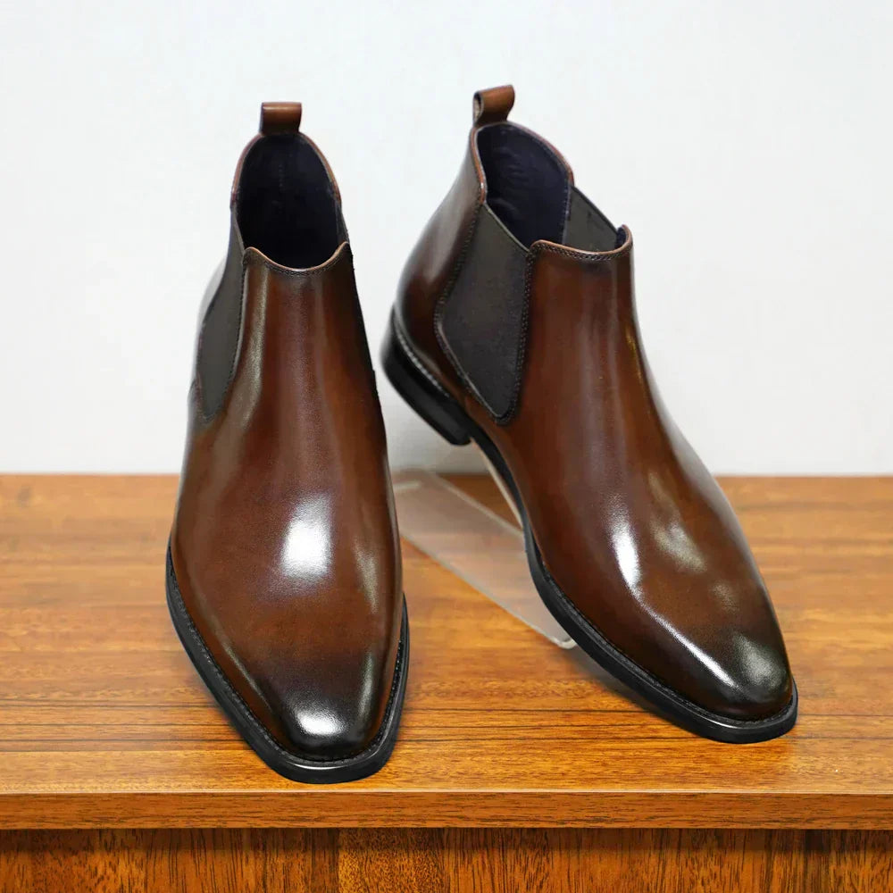 Black Men’s Chelsea Boots – Timeless Staple