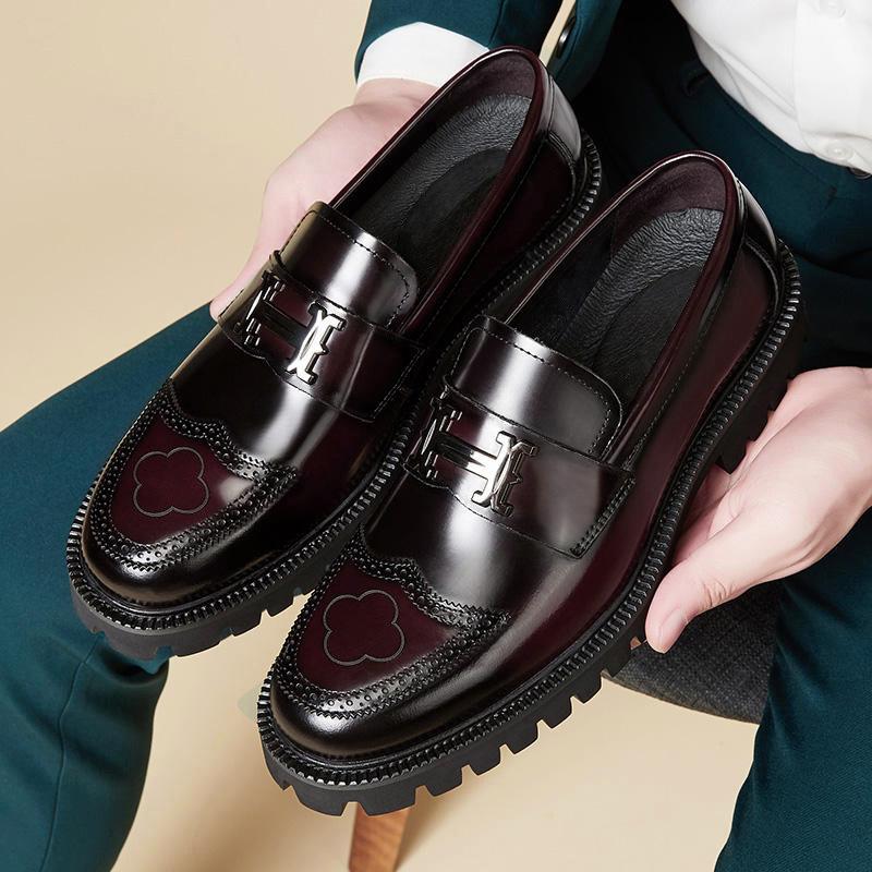 Leather Men’s Shoes – Classic Elegance